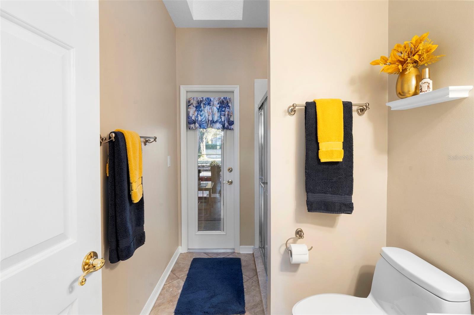 EAGLES CROSSING - Residential