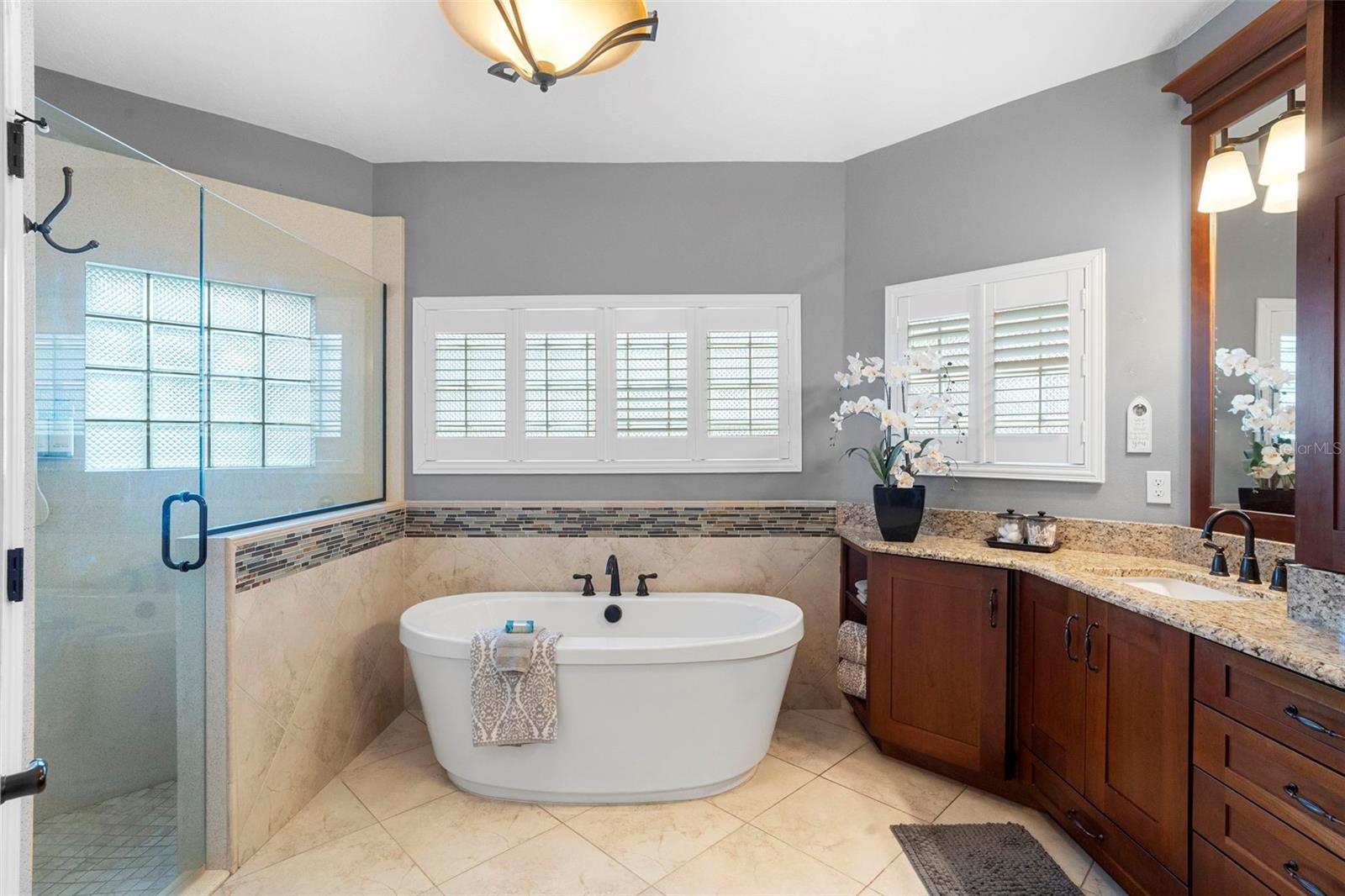 EAGLES CROSSING - Residential