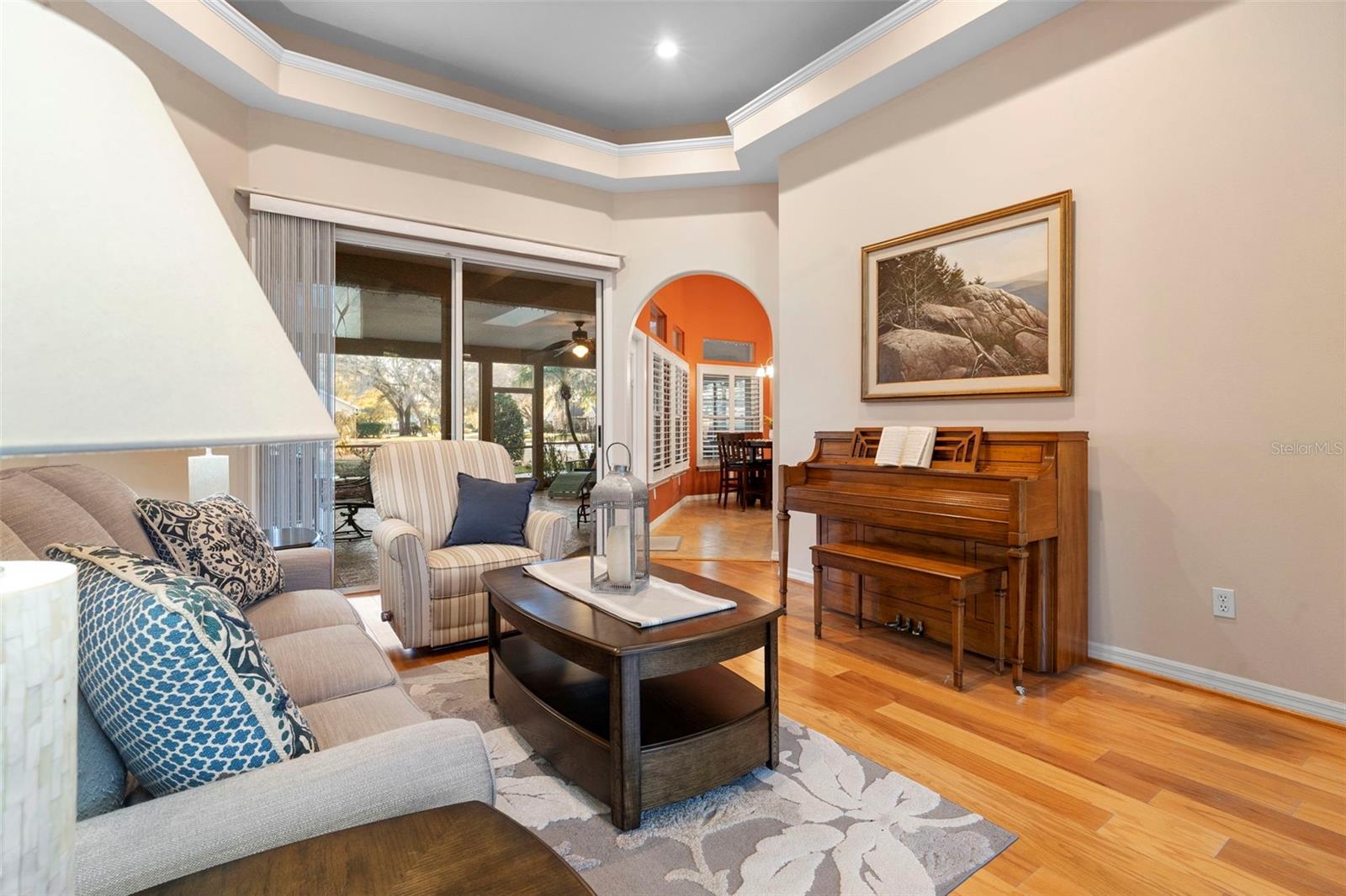 EAGLES CROSSING - Residential