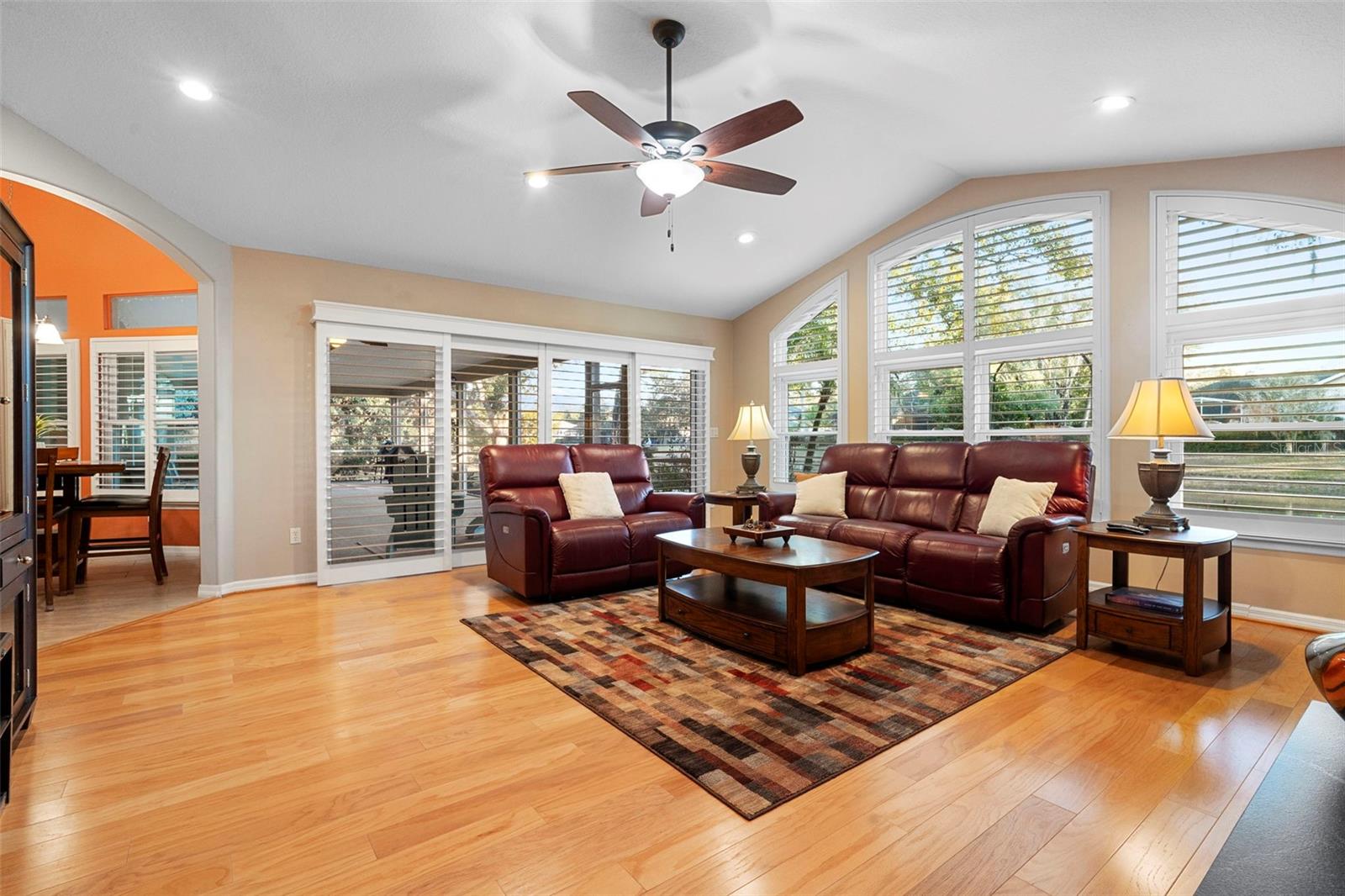 EAGLES CROSSING - Residential