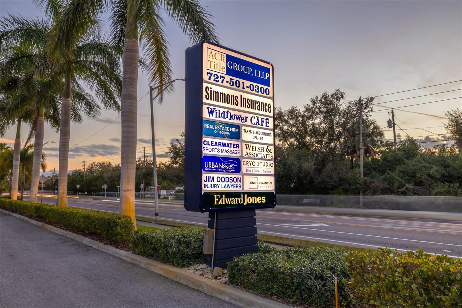 1465 S FORT HARRISON AVENUE