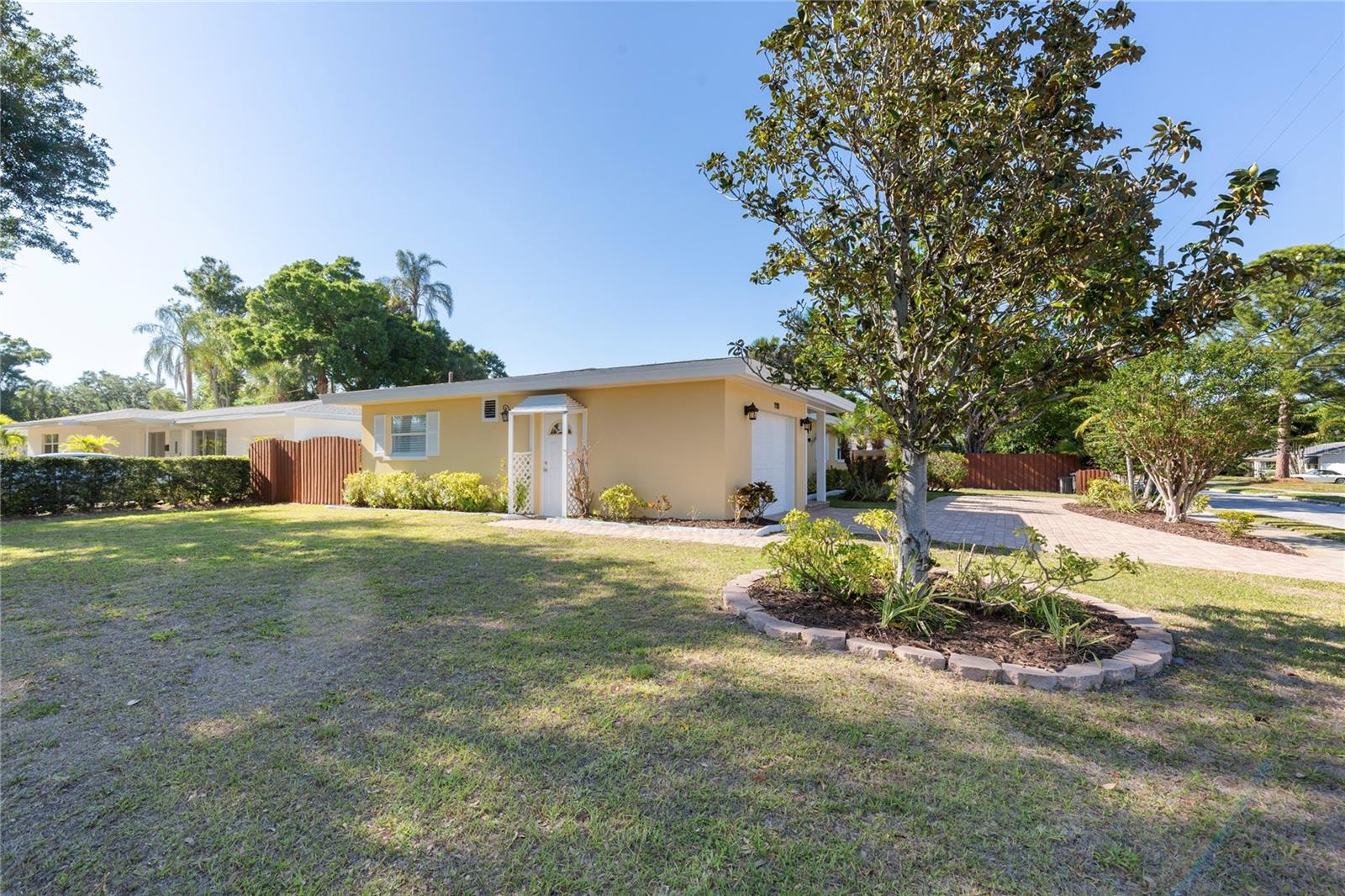 BEACHAVEN RESUB BLK B, LOTS 10 AND 11 - Residential