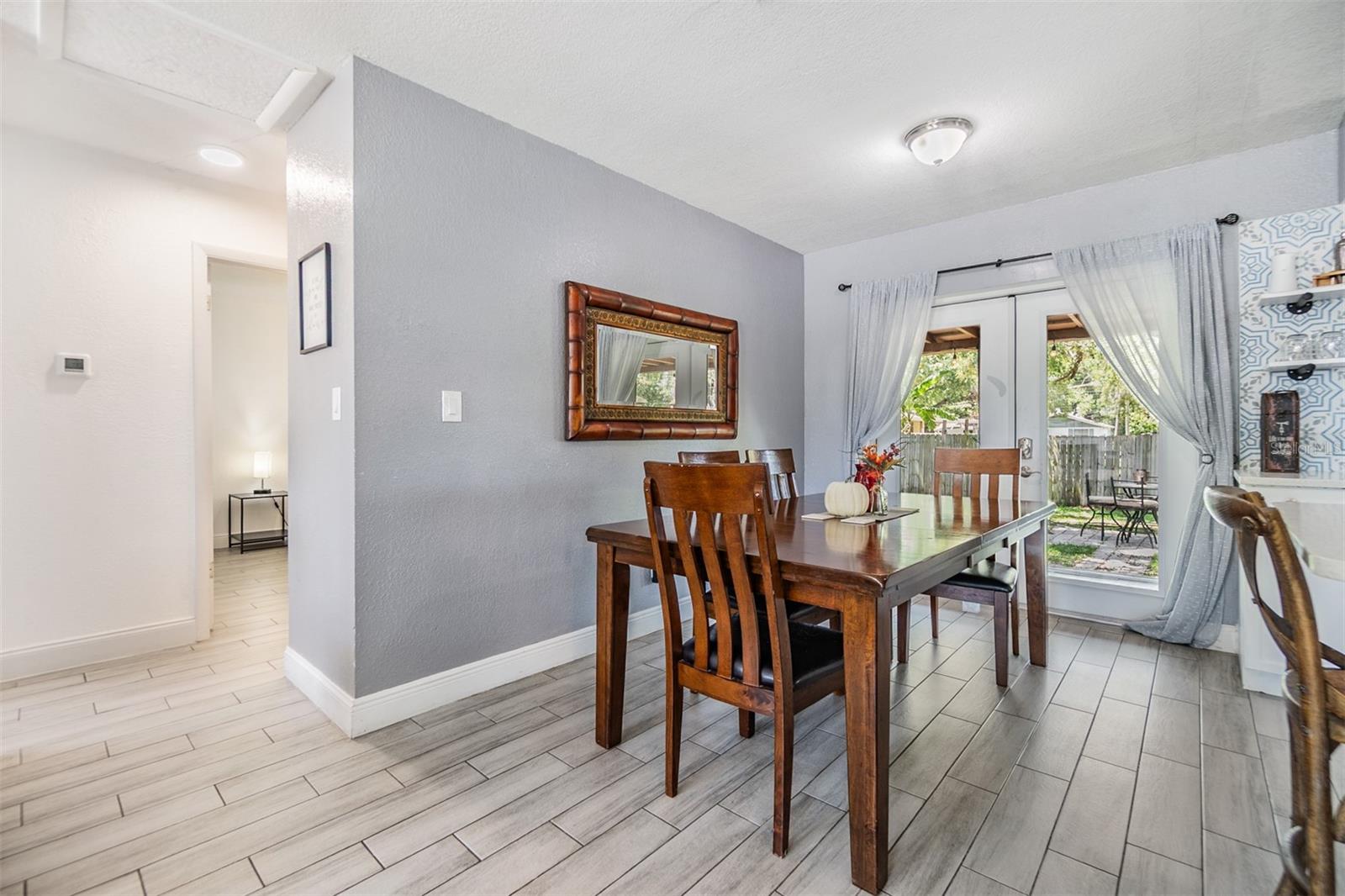 BELVEDERE PARK - Residential Lease