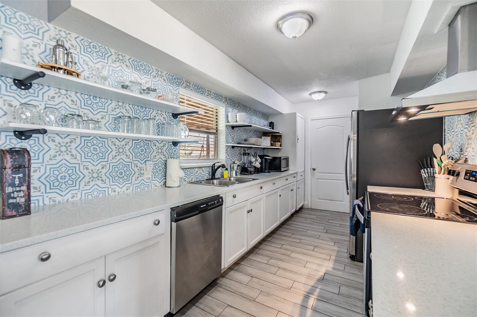 BELVEDERE PARK - Residential Lease