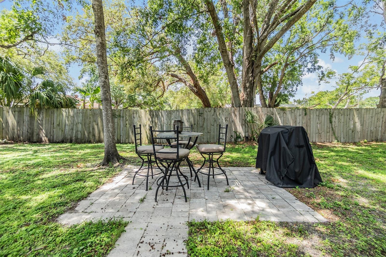 BELVEDERE PARK - Residential Lease