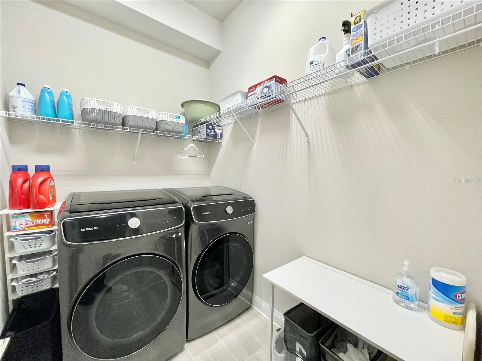 OAKMONT - Residential