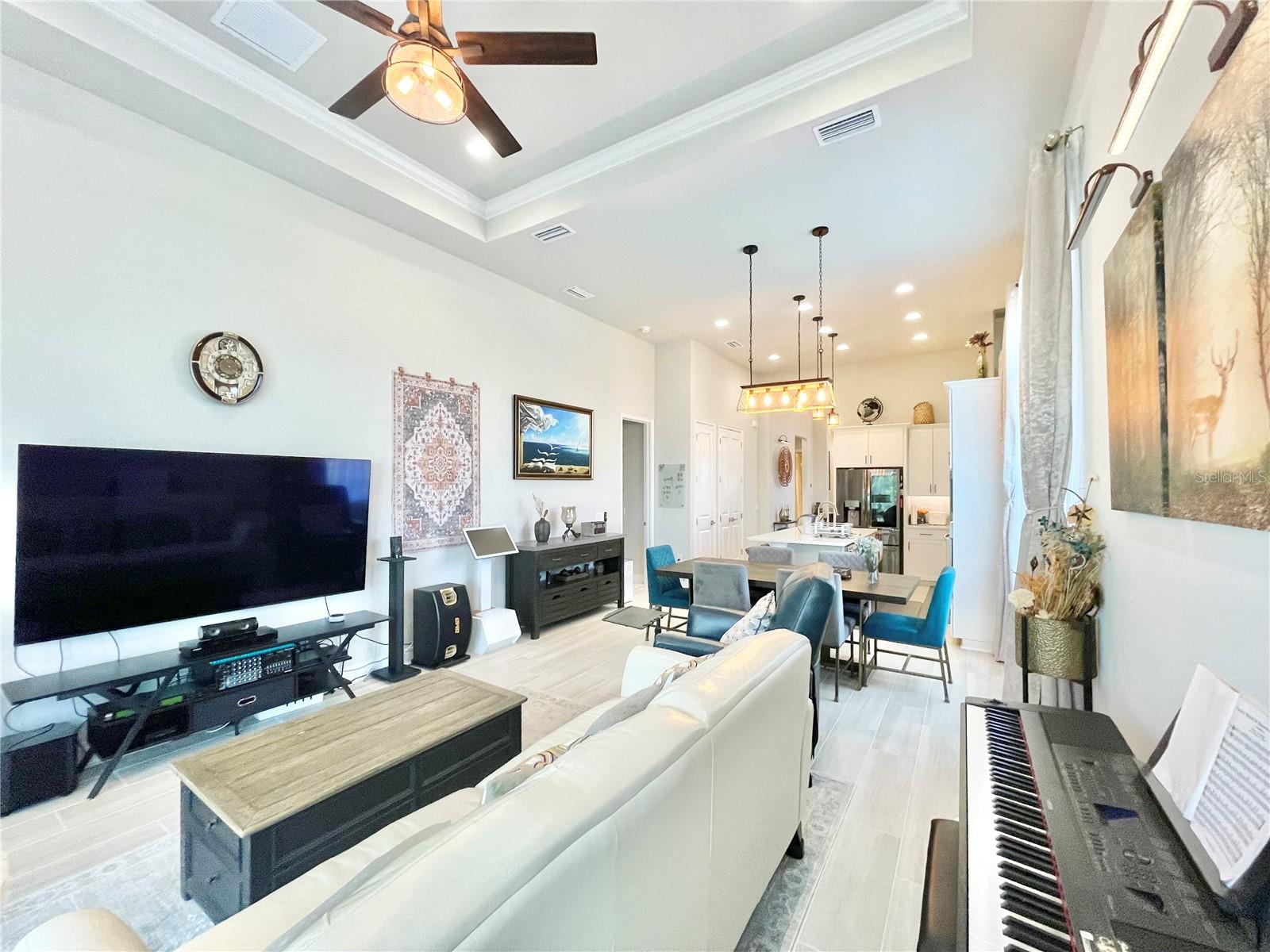 OAKMONT - Residential