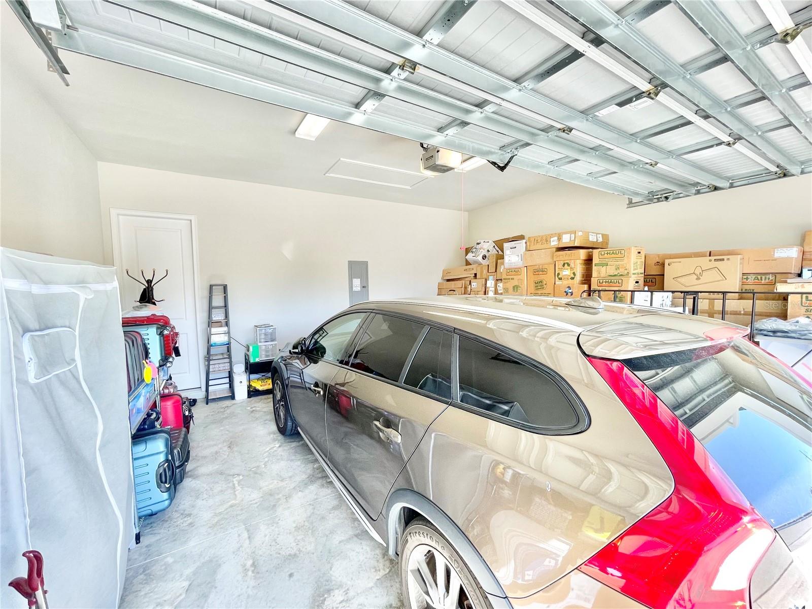 OAKMONT - Residential