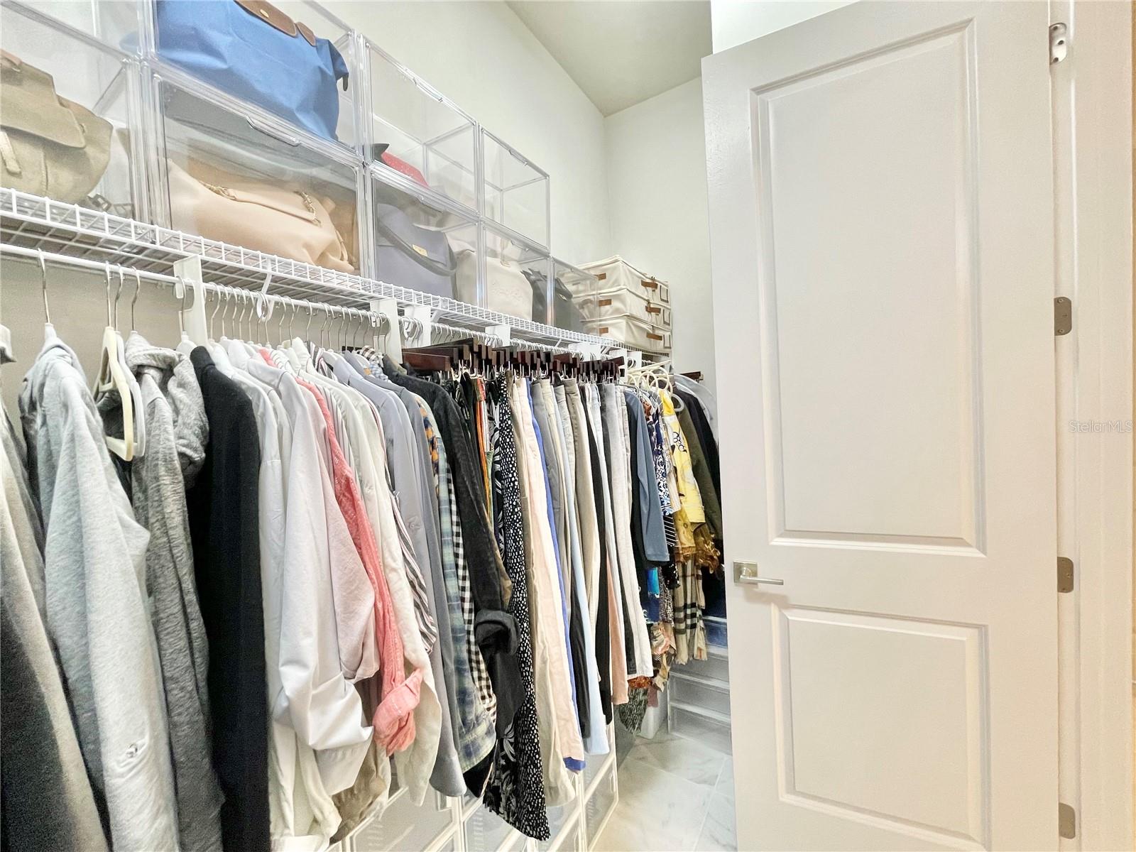 OAKMONT - Residential