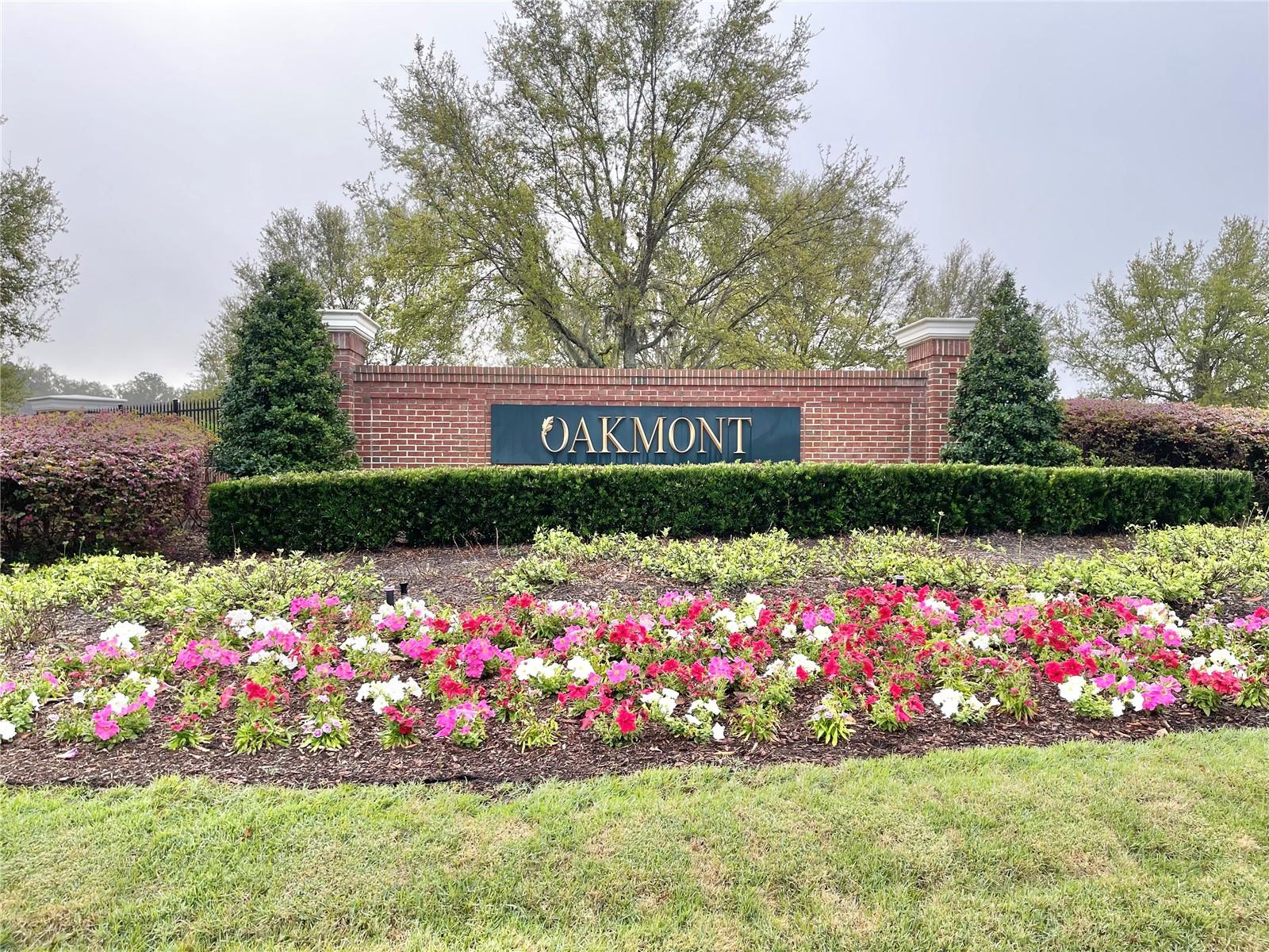 OAKMONT - Residential