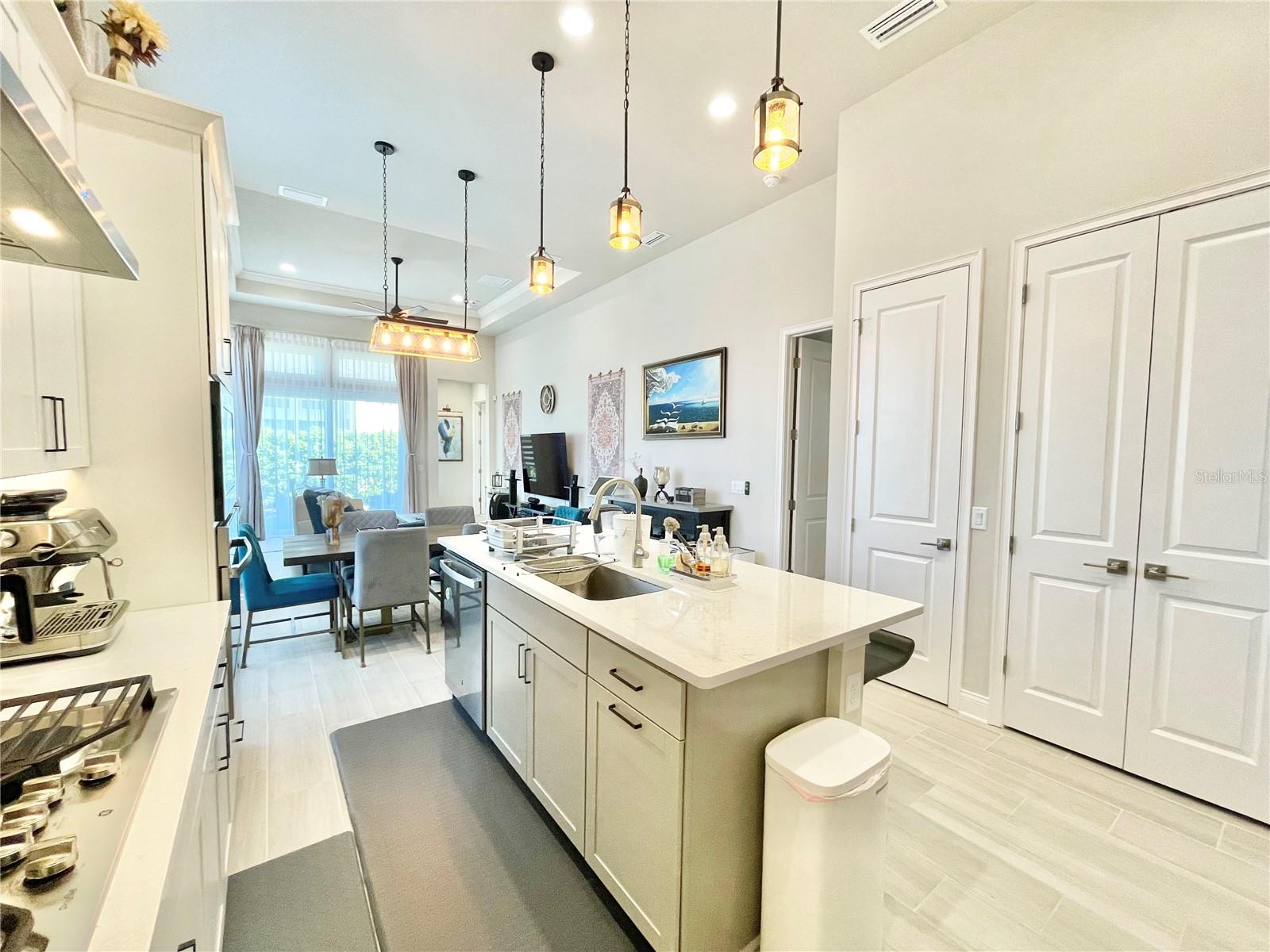 OAKMONT - Residential