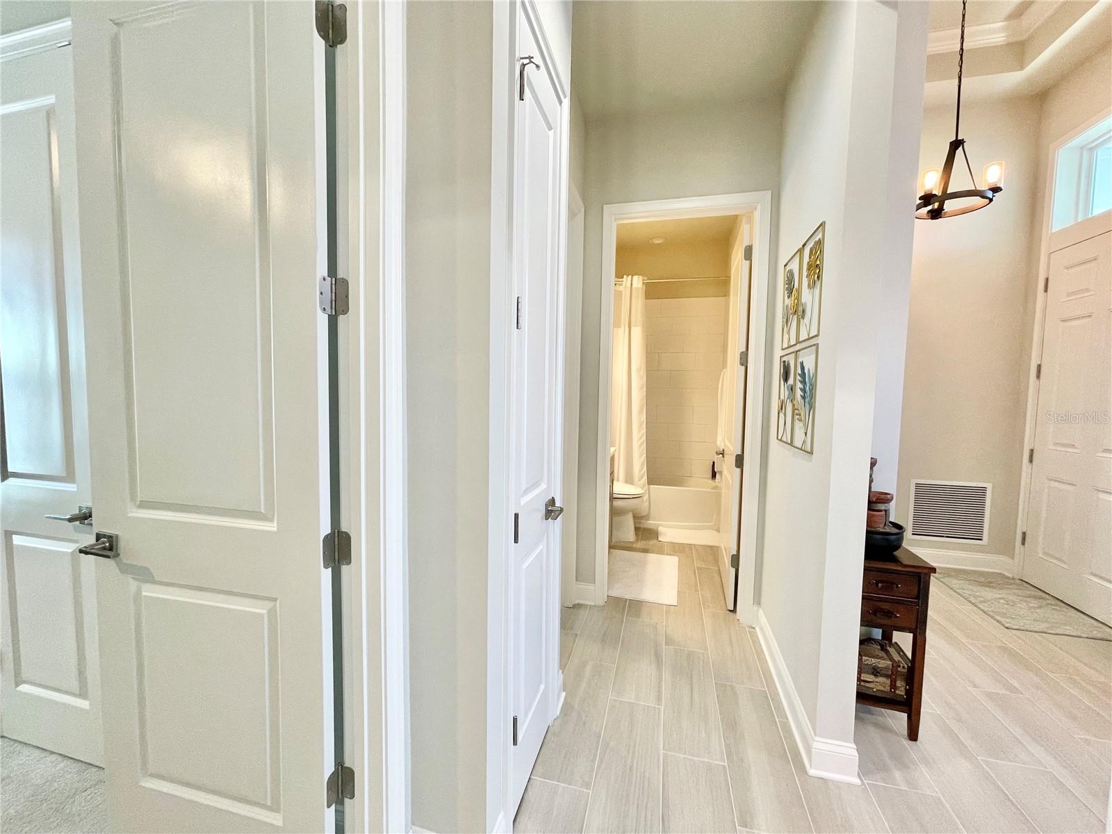 OAKMONT - Residential