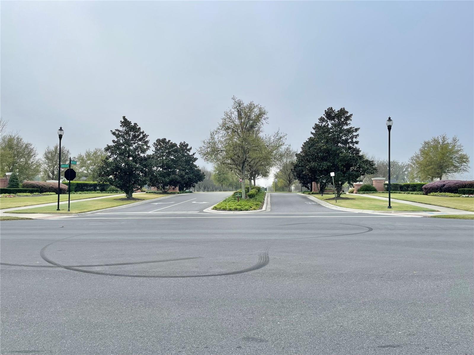 OAKMONT - Residential