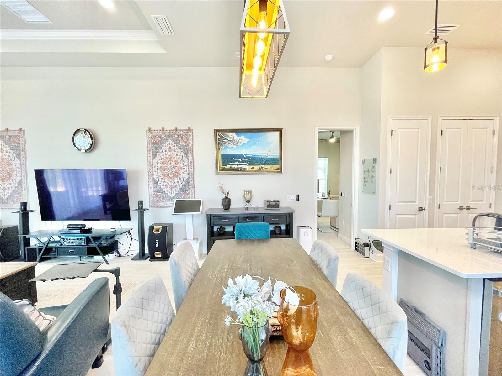 OAKMONT - Residential