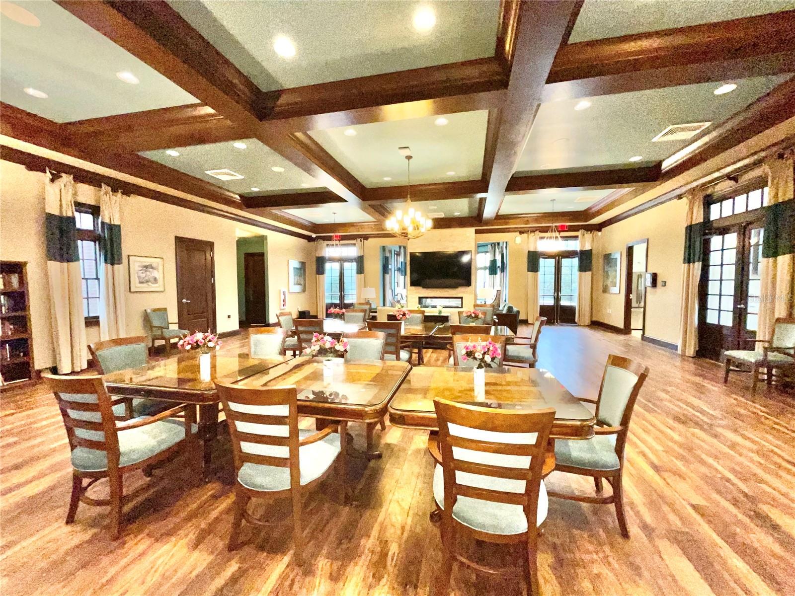 OAKMONT - Residential