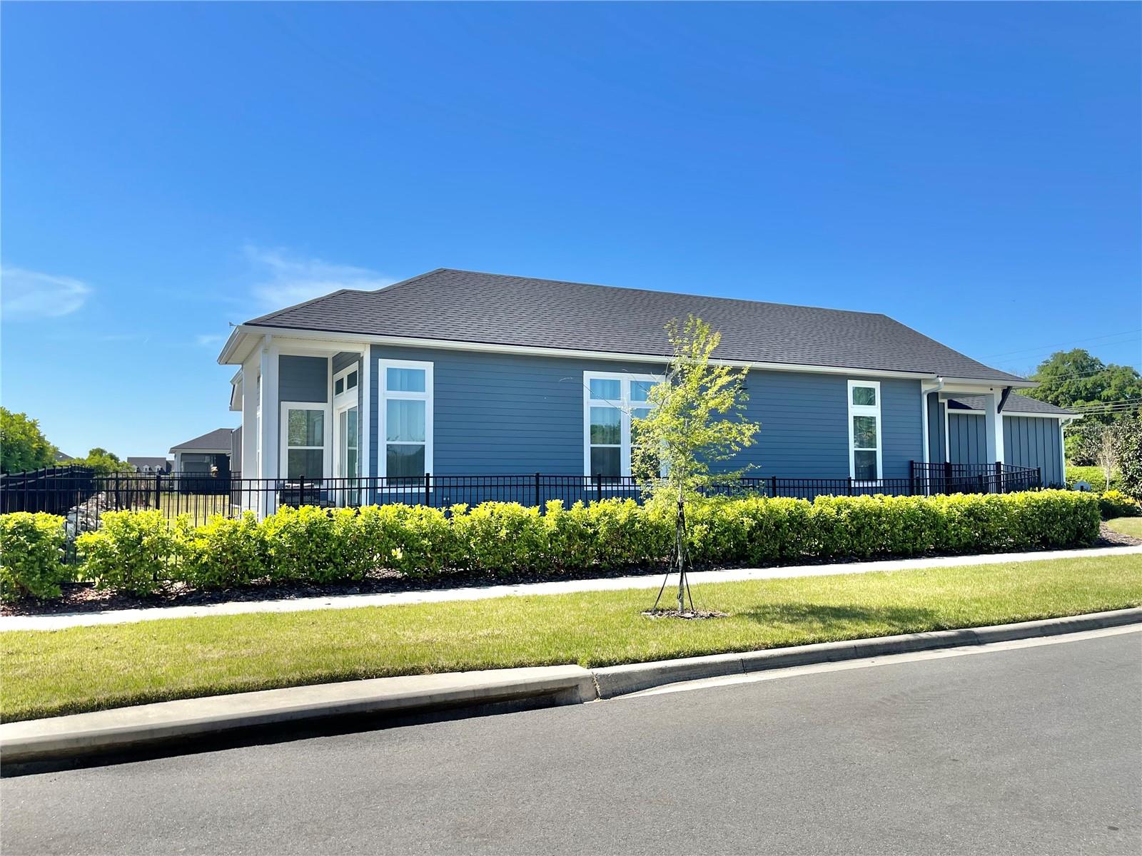 OAKMONT - Residential