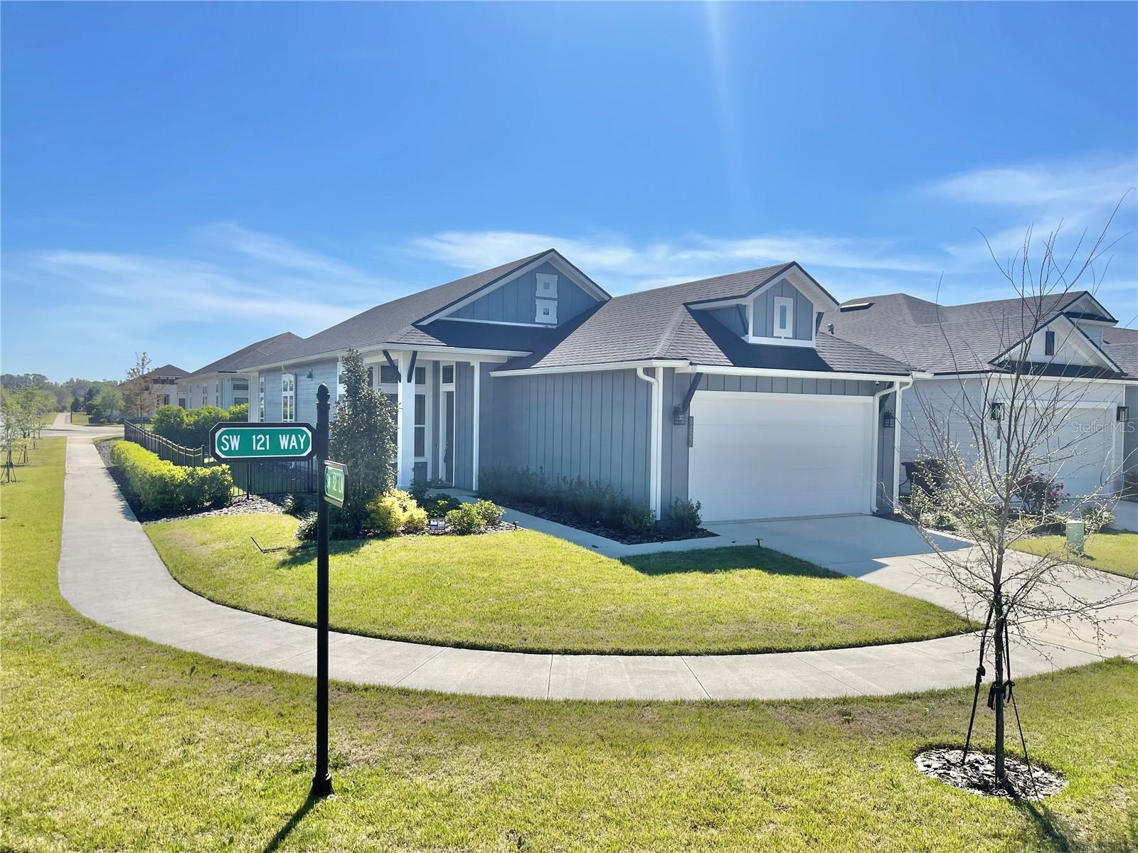 OAKMONT - Residential