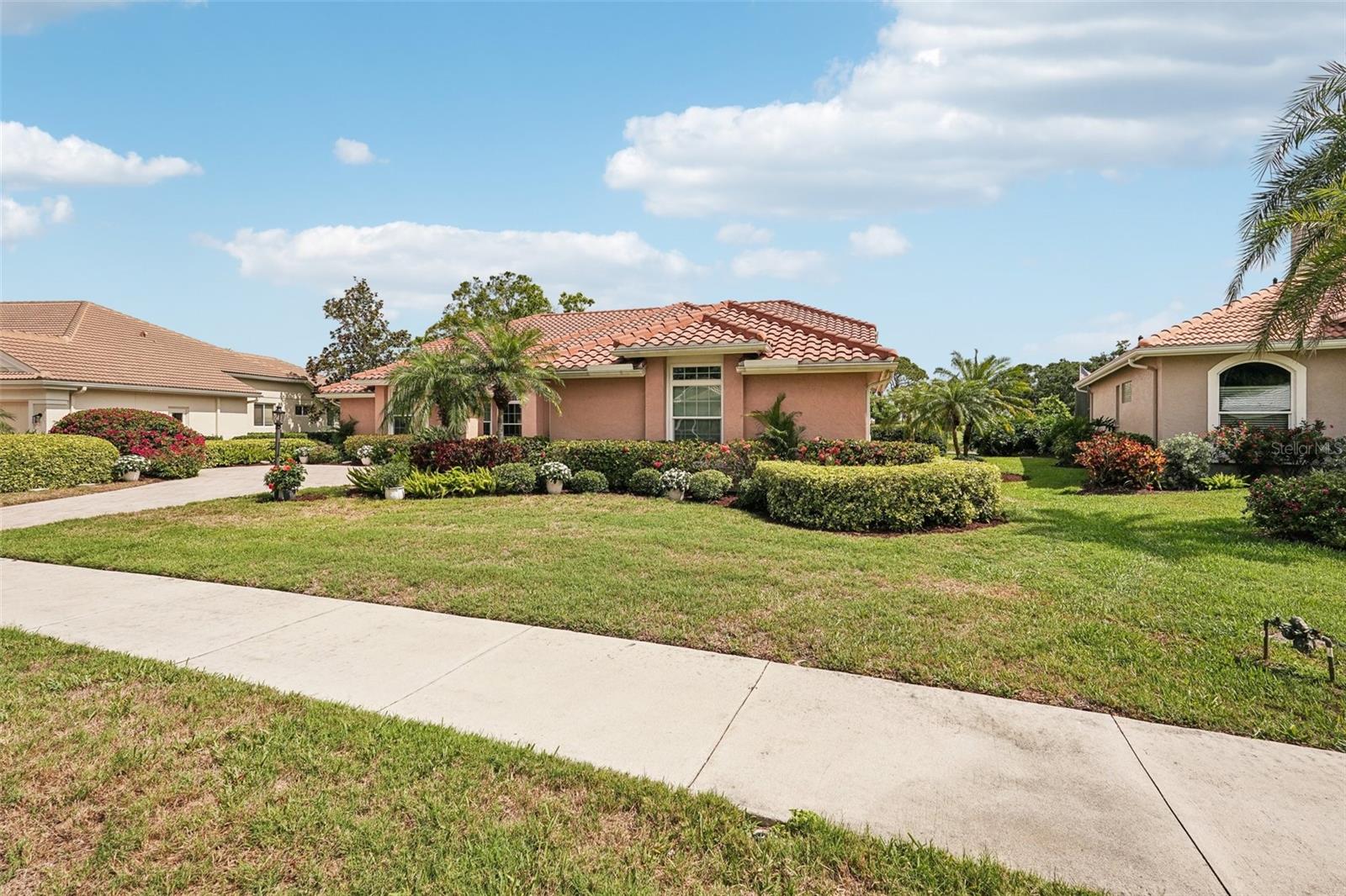 431 FIELDSTONE DRIVE