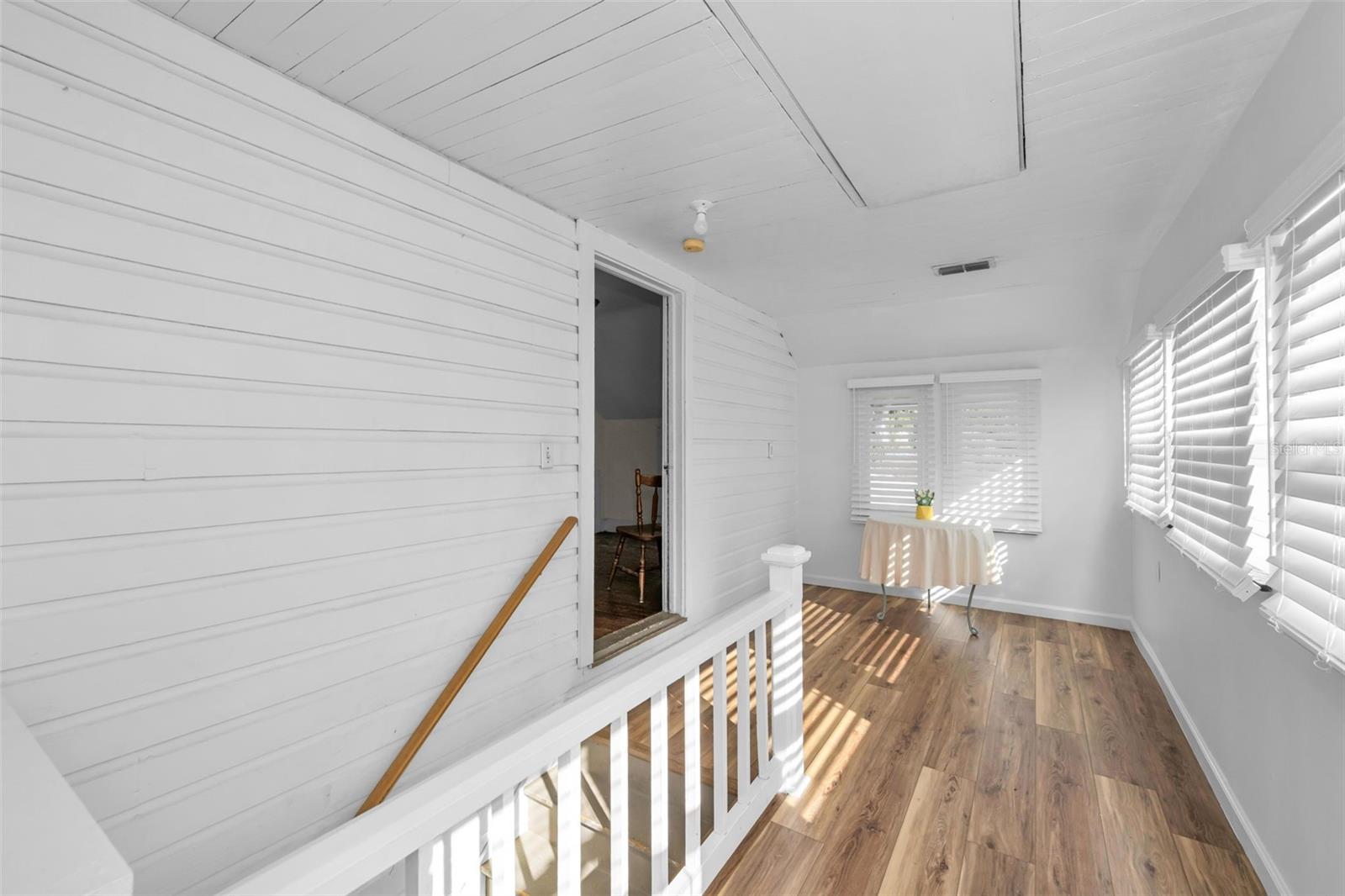 REVISED PLAT/TOWN/NEW PORT RIC - Residential