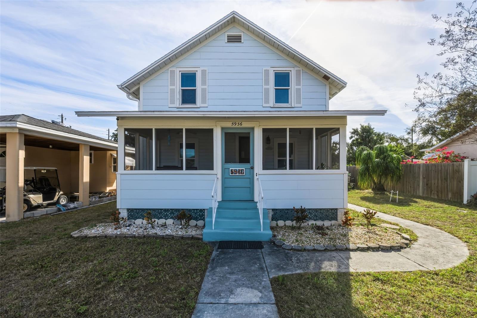 REVISED PLAT/TOWN/NEW PORT RIC - Residential