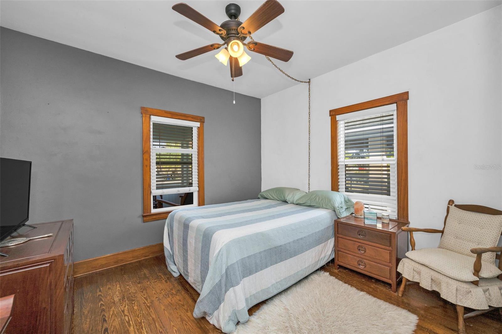 REVISED PLAT/TOWN/NEW PORT RIC - Residential