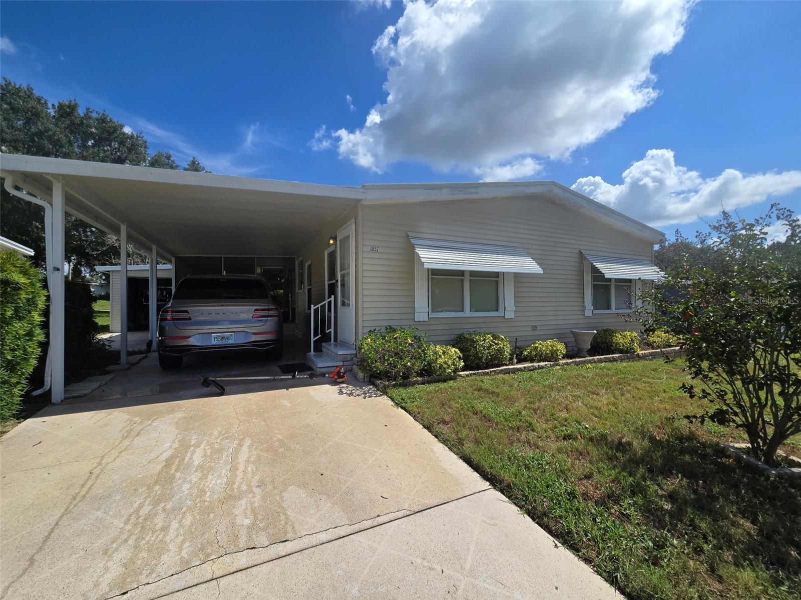 ZELLWOOD STATION - Residential