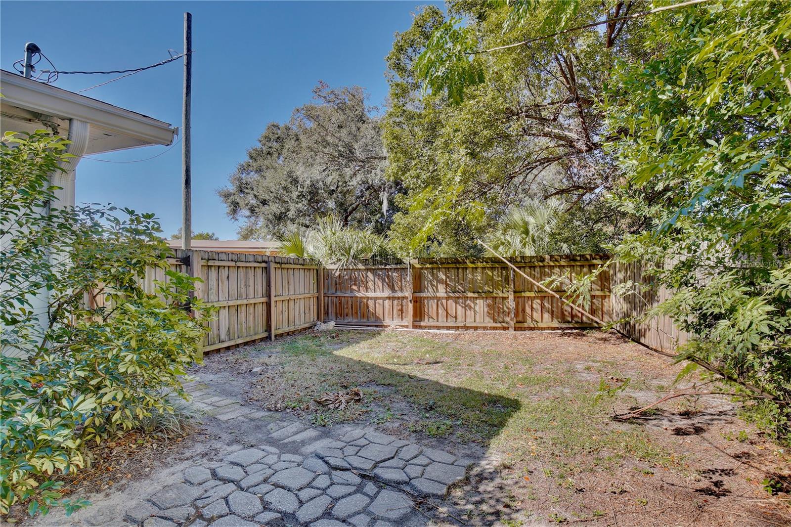 CRYSTAL LAKE TERRACE - Residential