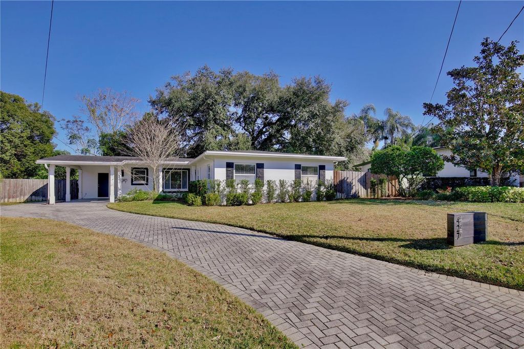 Photo of 427 Sunglow Court, Orlando, FL 32803 (MLS # O6364582)