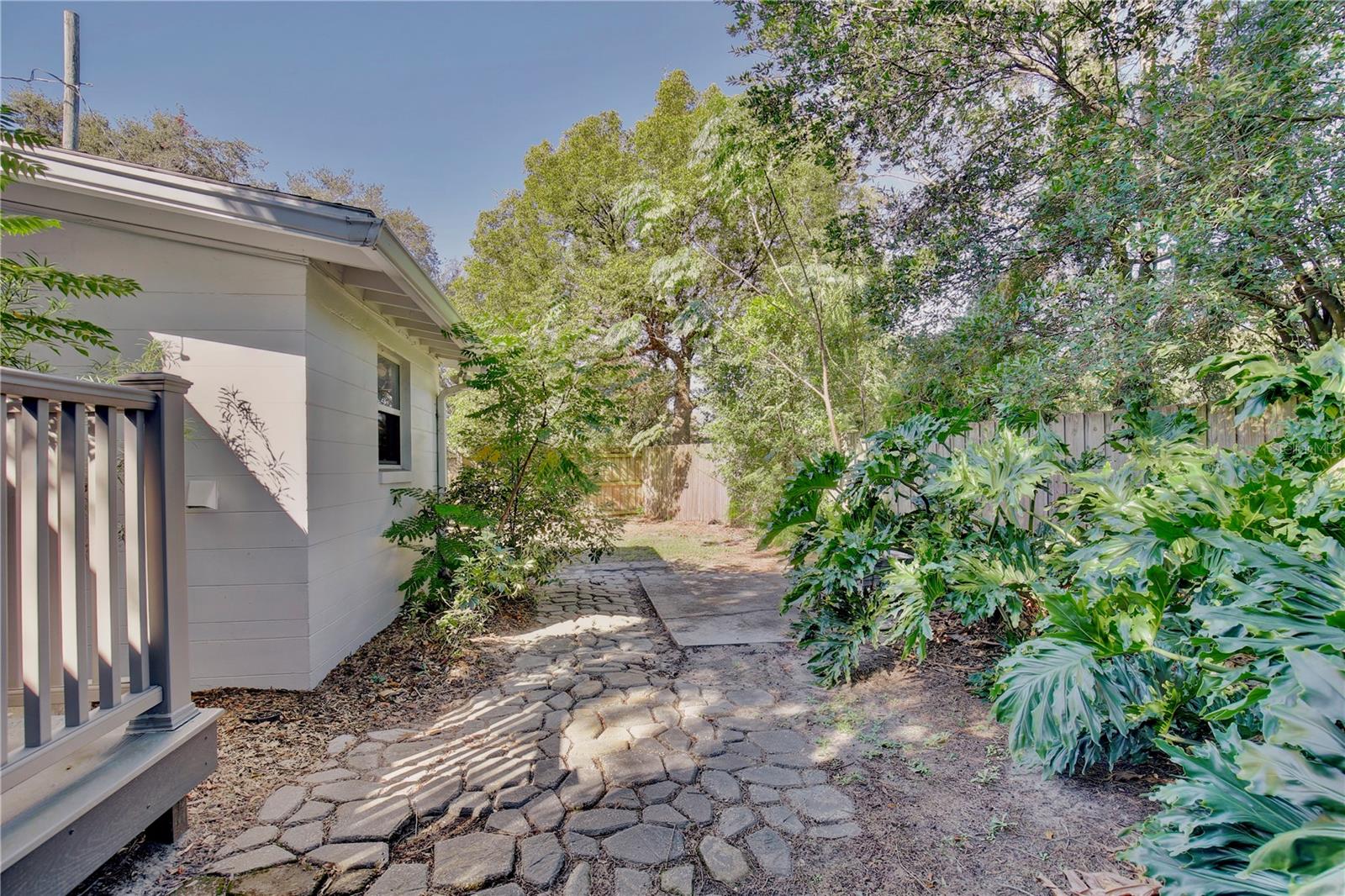 CRYSTAL LAKE TERRACE - Residential