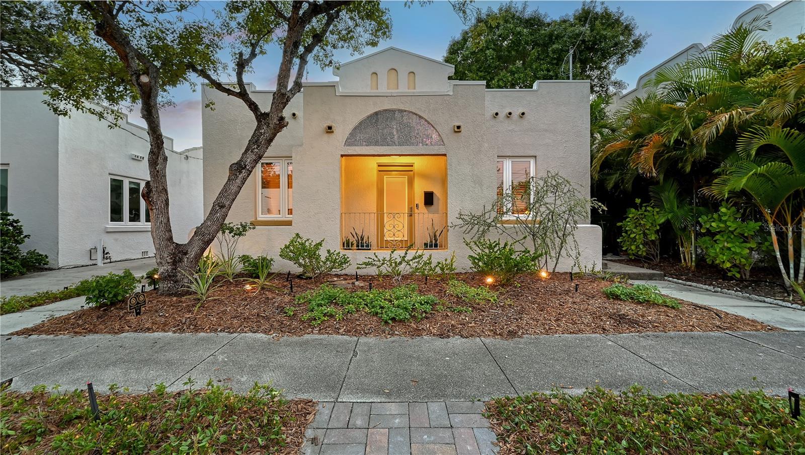 512 MADISON COURT