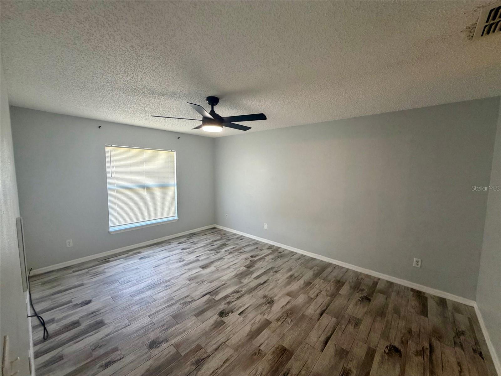 HAWTHORNE OAKS PH 02 44/147 - Residential Lease