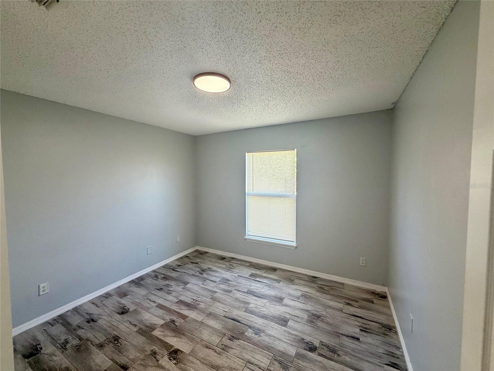 HAWTHORNE OAKS PH 02 44/147 - Residential Lease