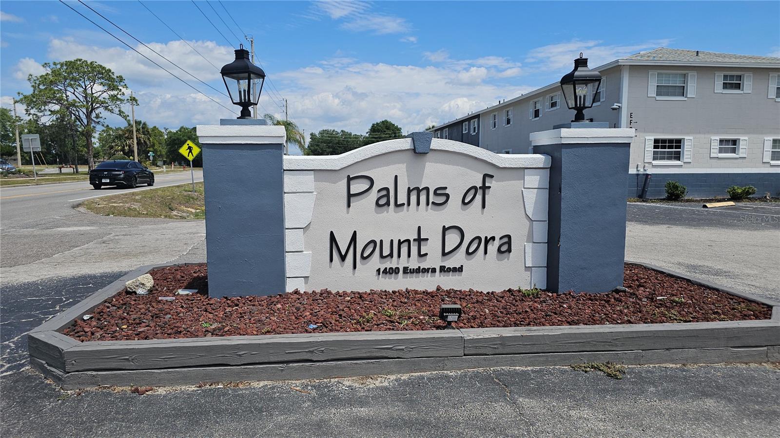 MOUNT DORA MOUNT DORA COMMONS CONDO - Residential