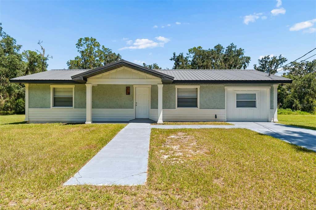 Photo of 2317 Wooten Road, Dover, FL 33527 (MLS # TB8539222)
