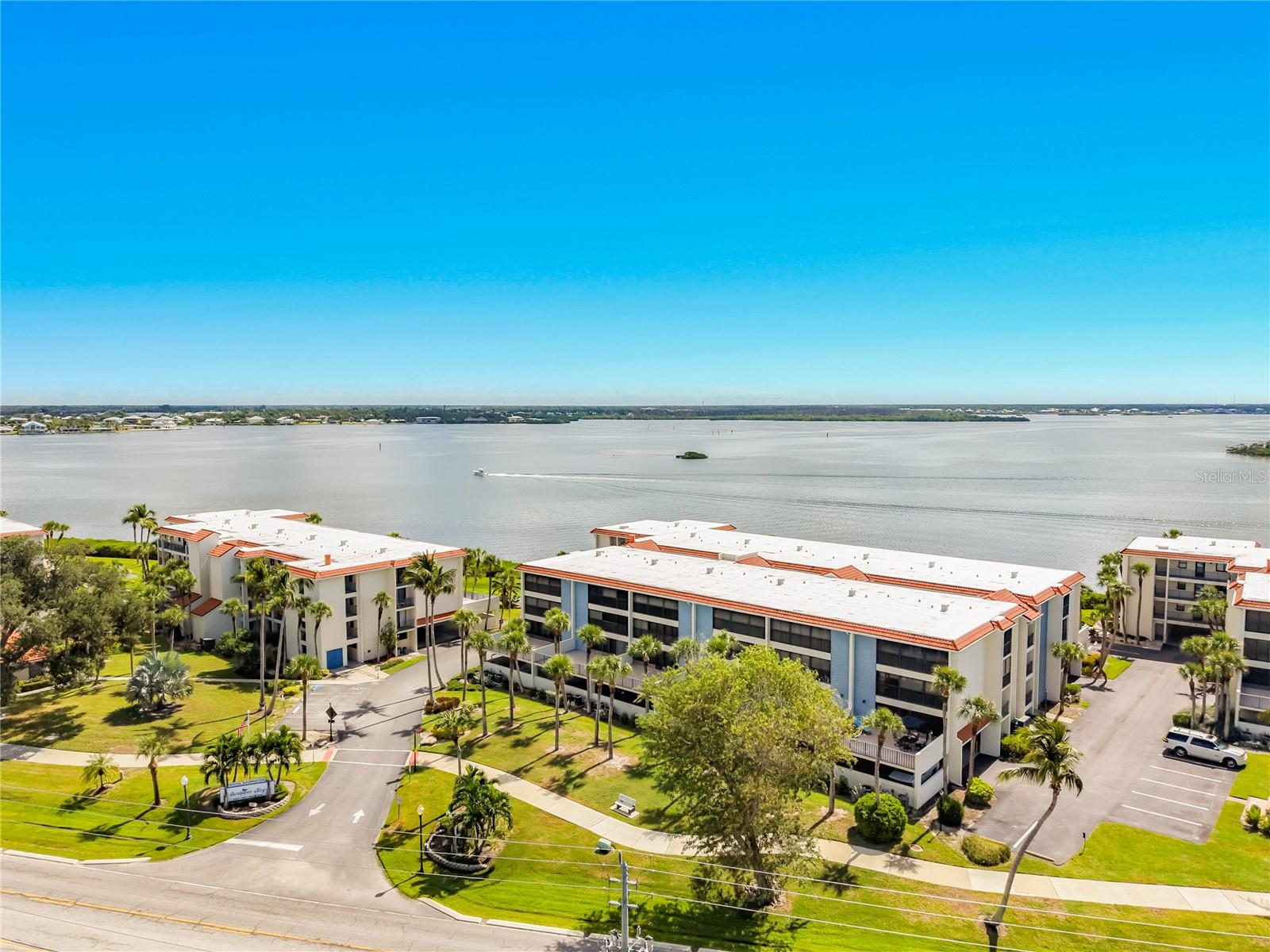1551 BEACH ROAD 205, ENGLEWOOD, FL, 34223 1 1551 BEACH ROAD 205