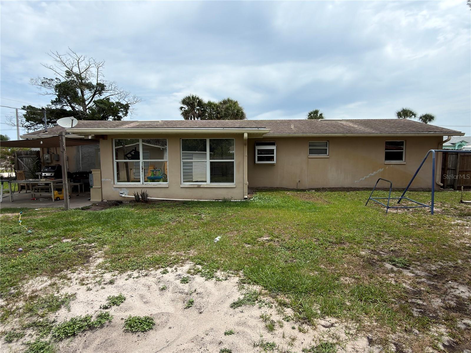 1842 INDIA PALM DRIVE