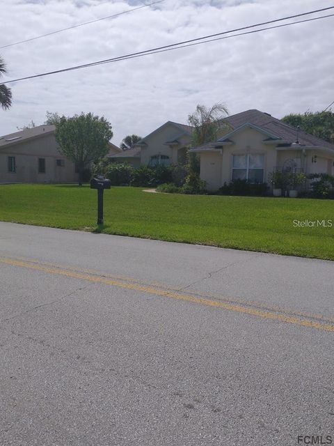 A home in PALM COAST