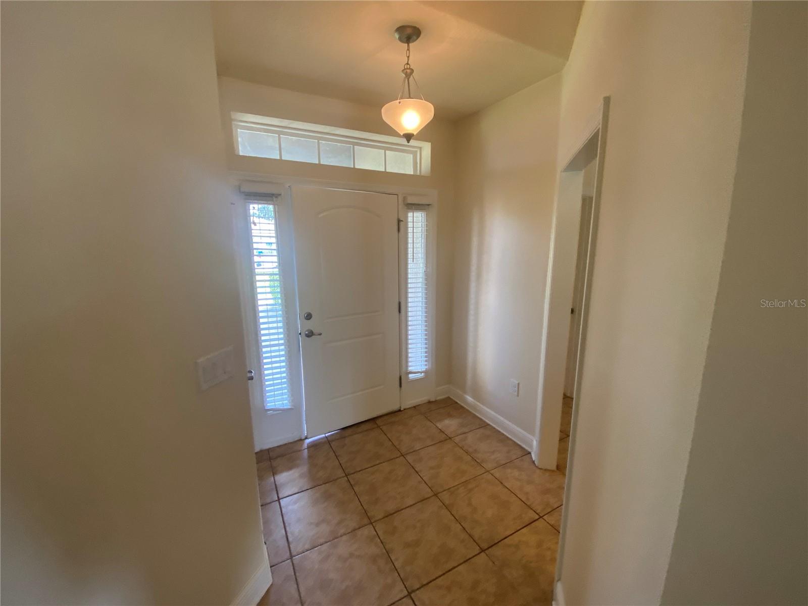 LEESBURG ASHTON WOODS - Residential Lease