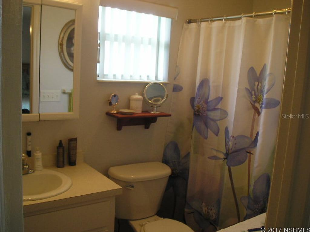 Florida Shores 01 - Residential Income