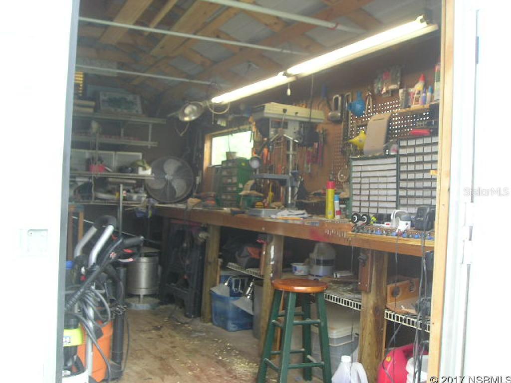 Florida Shores 01 - Residential Income