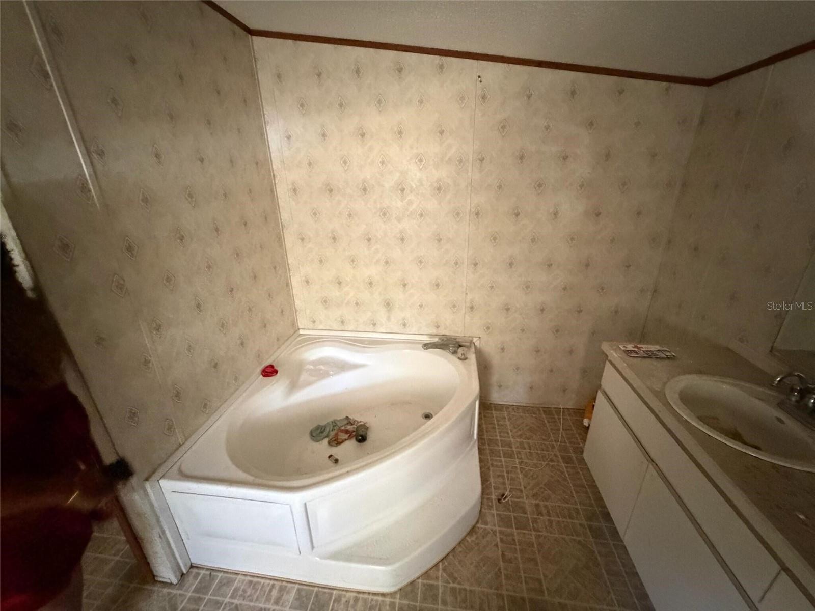 POTTERFIELD GARDEN AC - J - Residential