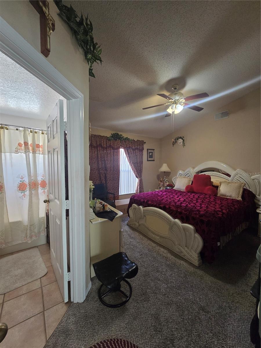 1409 DANIELS COVE DRIVE