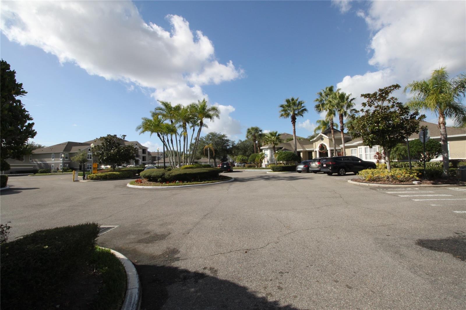 COURTNEY LNDG - Residential Lease