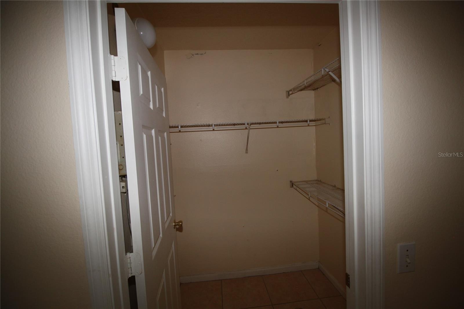 COURTNEY LNDG - Residential Lease