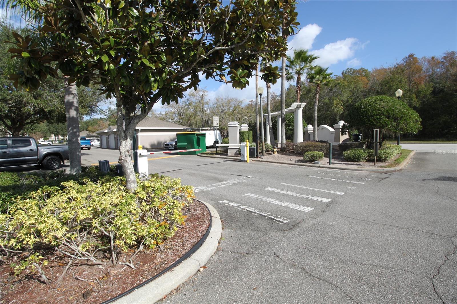 COURTNEY LNDG - Residential Lease