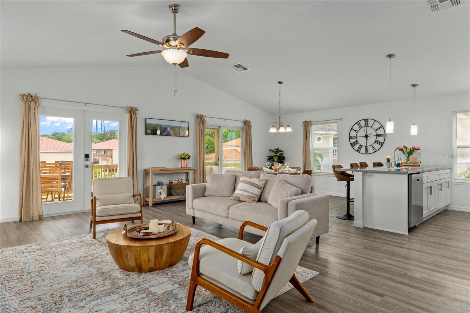 10235 W MIDDLBURG LOOP 152