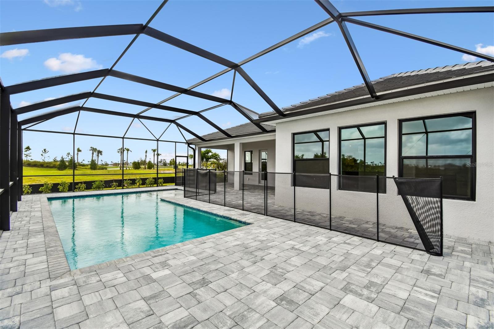 PALMERA AT WELLEN PARK - Residential