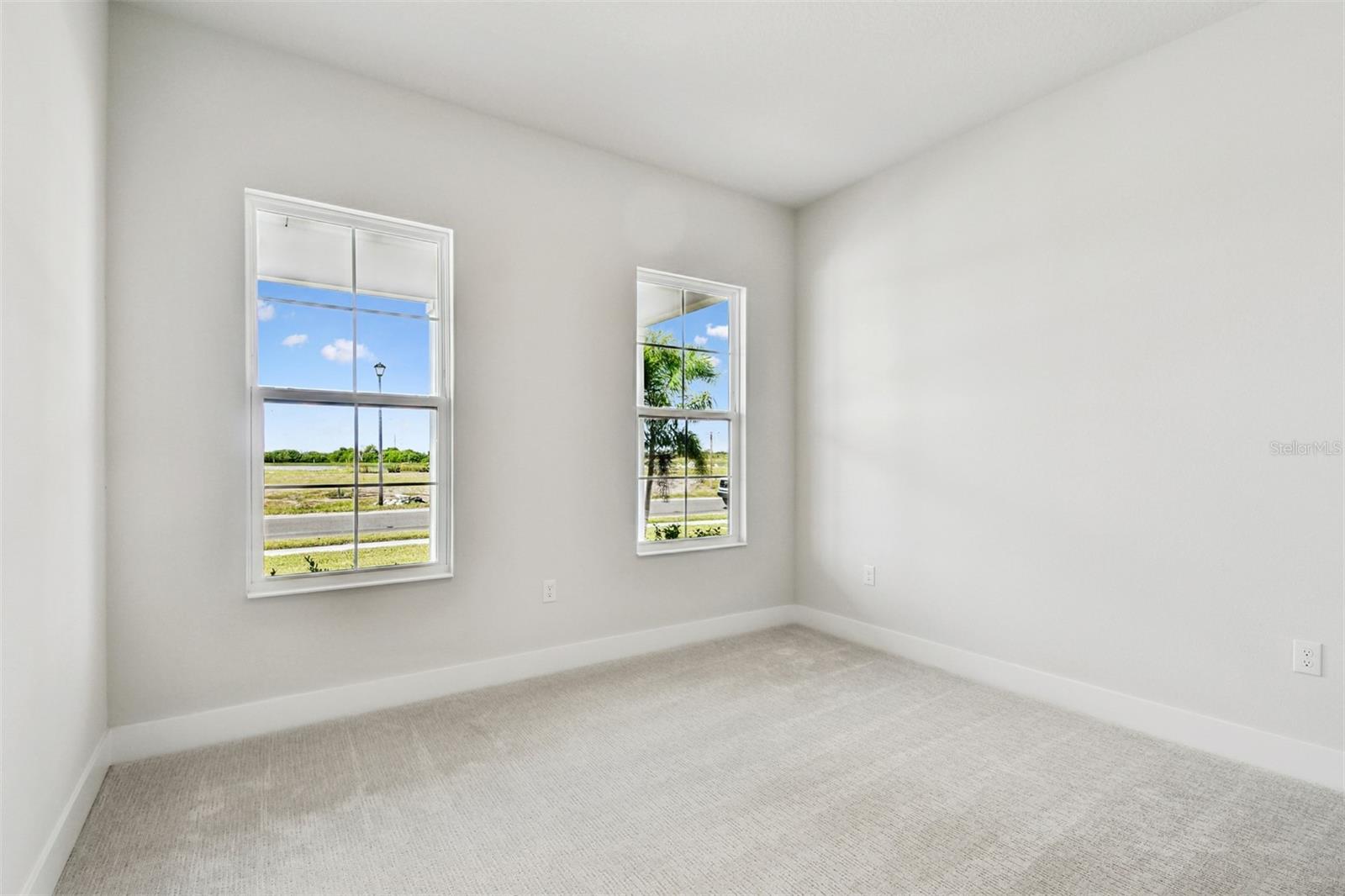 PALMERA AT WELLEN PARK - Residential