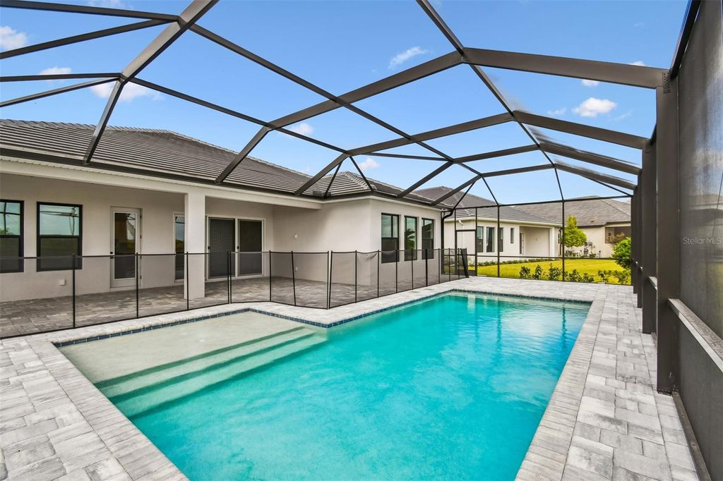 Photo of 18057 Foxtail Loop, Venice, FL 34293 (MLS # TB8366934)