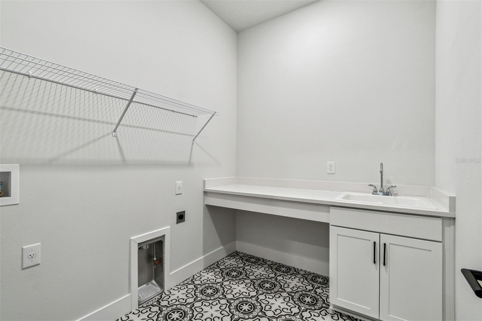 PALMERA AT WELLEN PARK - Residential